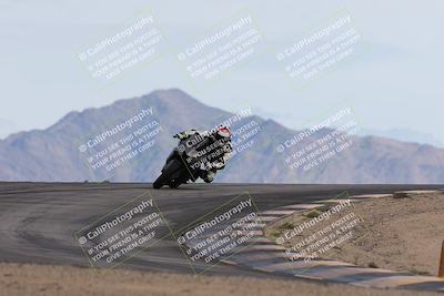 media/Nov-16-2025-Race Pace (Sun) [[8c5fa54630]]/Non Verified Riders (1st 20 Minutes)/6-Turn 12 (2pm)/